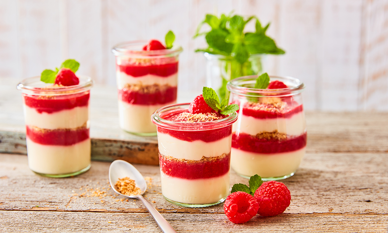 Veganer Kokospudding mit Himbeeren Rezept | Dr. Oetker