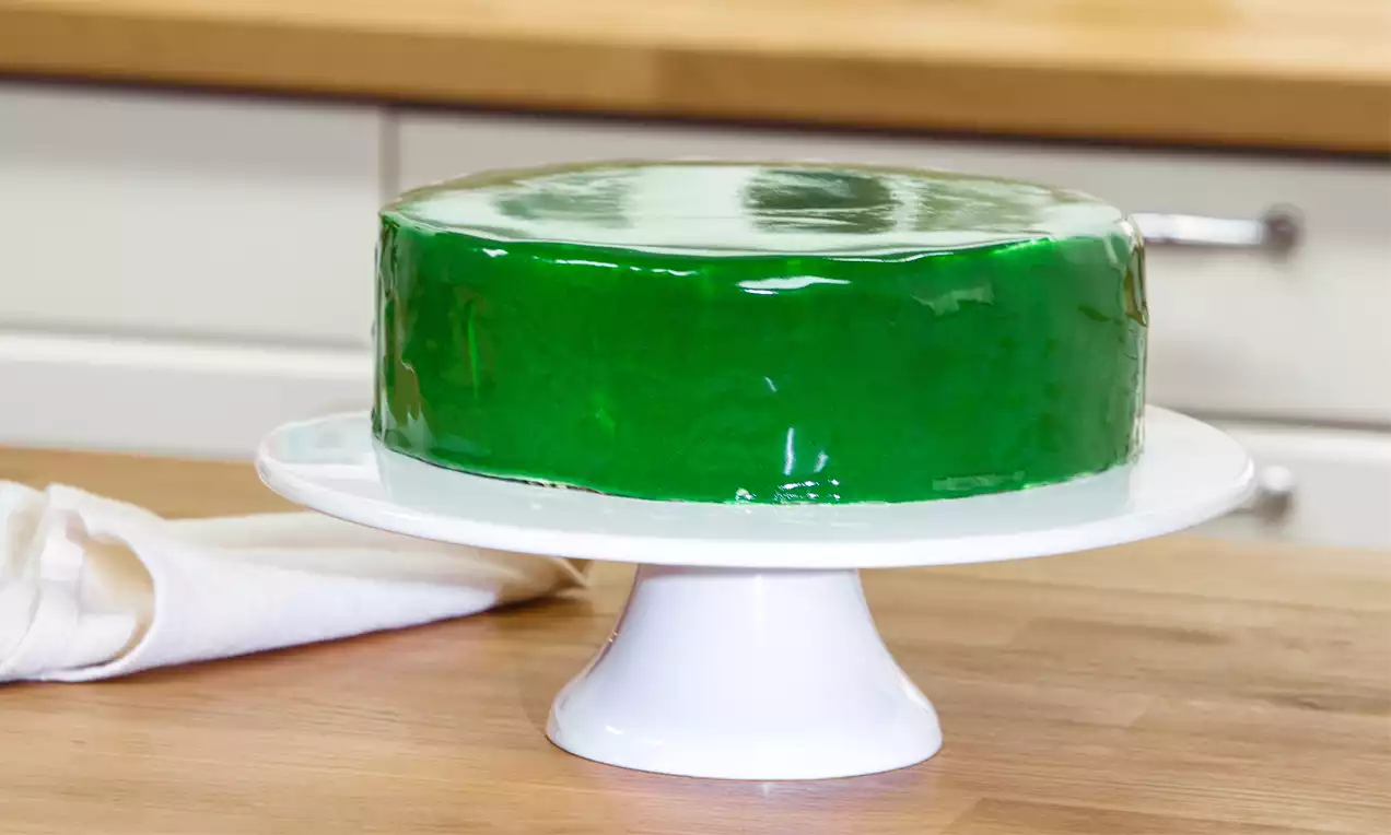 1kg Green apple mirror glaze cake - easy decoration ideas - YouTube