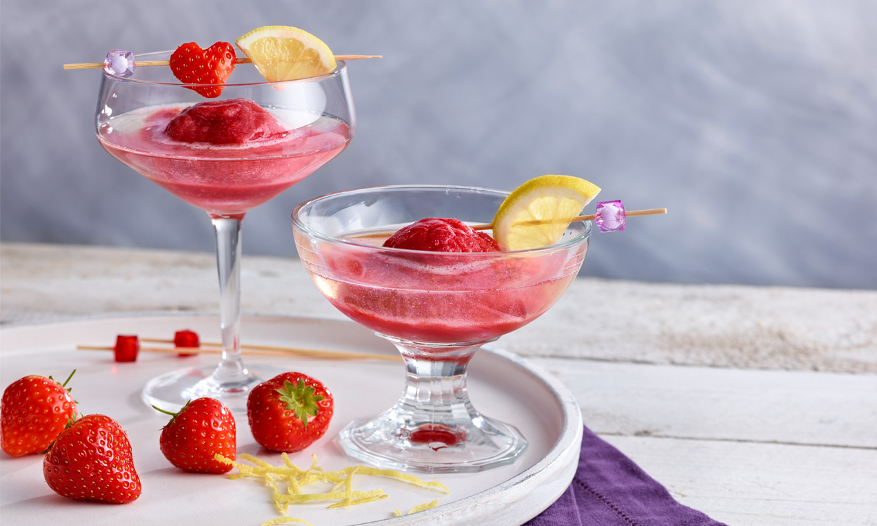 Erdbeer-Himbeer-Sorbet Rezept | Dr. Oetker