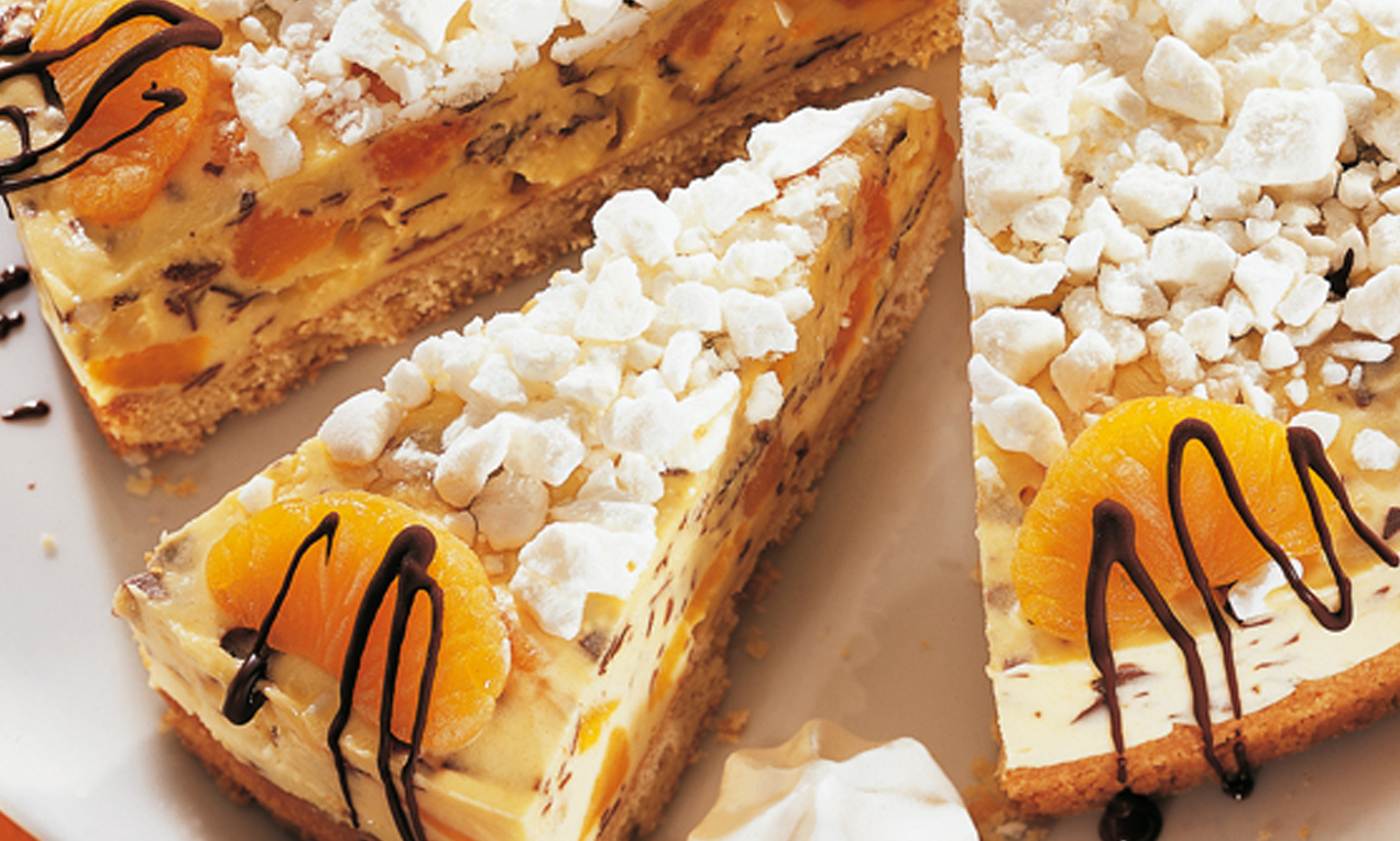 Vanillemousse-Torte mit Mandarinen Rezept | Dr. Oetker