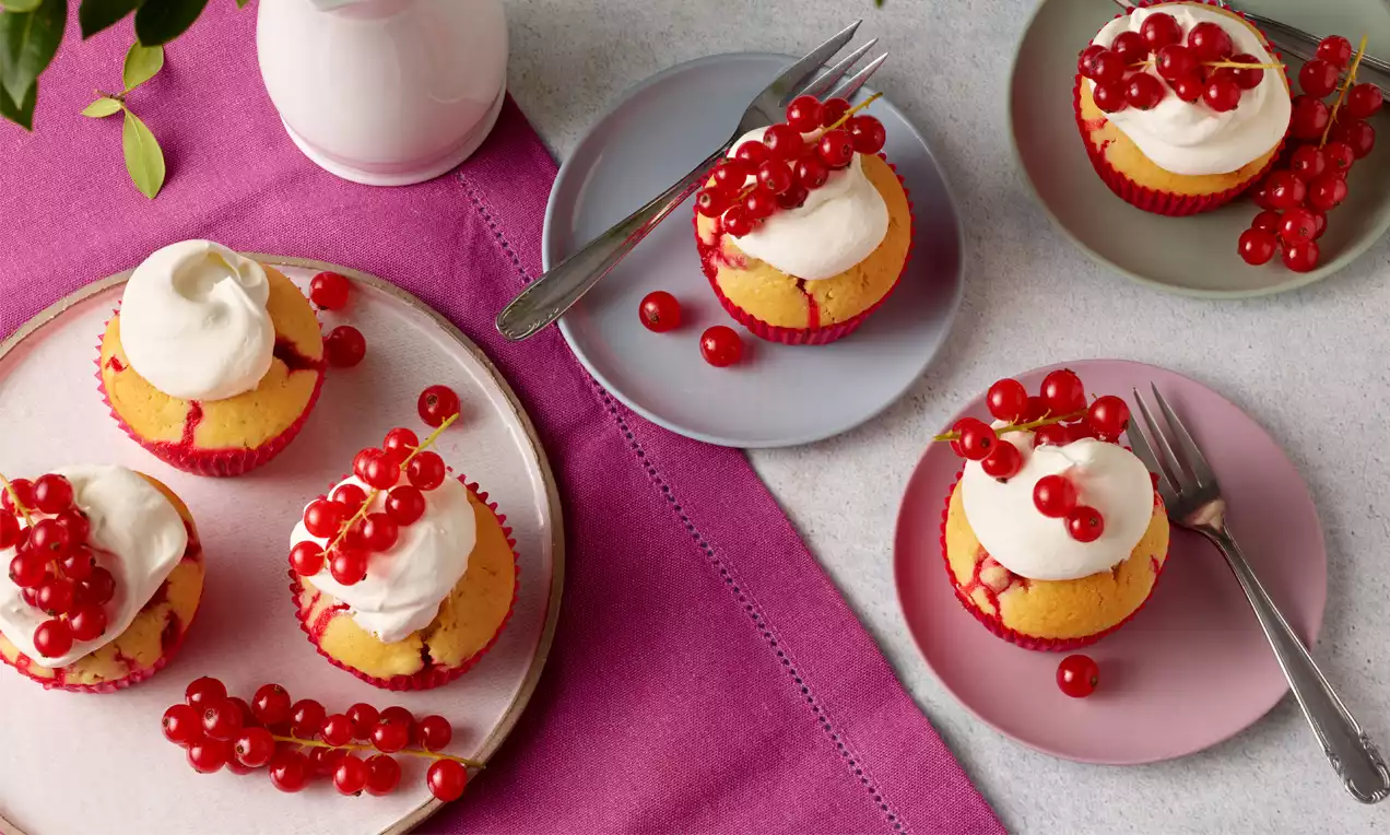 Ribiselmuffins mit Obershaube
