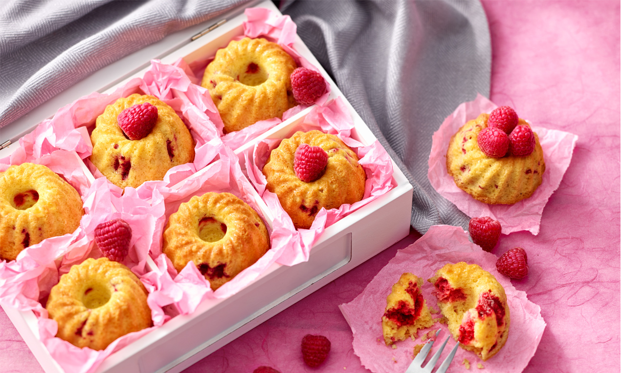 Mini-Himbeer-Gugelhupfe Rezept | Dr. Oetker