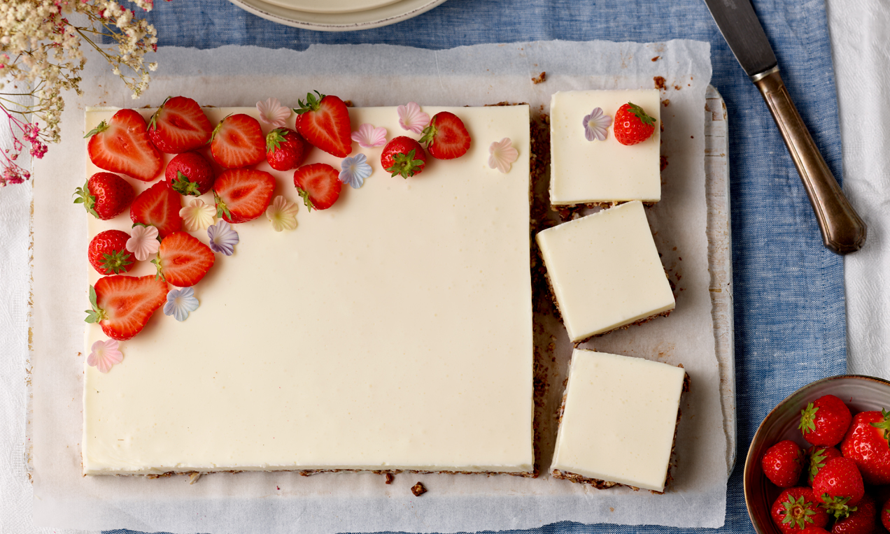 Holunderblüten-Torte Rezept | Dr. Oetker