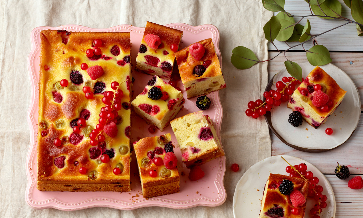 Beeren-Eierlikörkuchen Rezept | Dr. Oetker