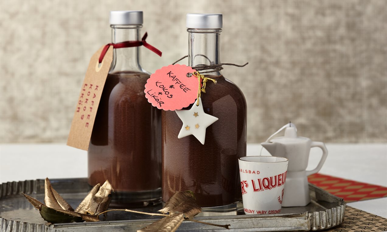 Schneller Kaffee-Kokos-Likör Rezept | Dr. Oetker