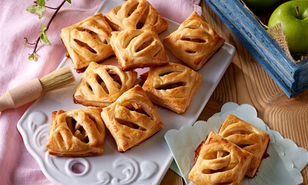 Apfeltaschen aus fertigem Blätterteig Rezept | Dr. Oetker