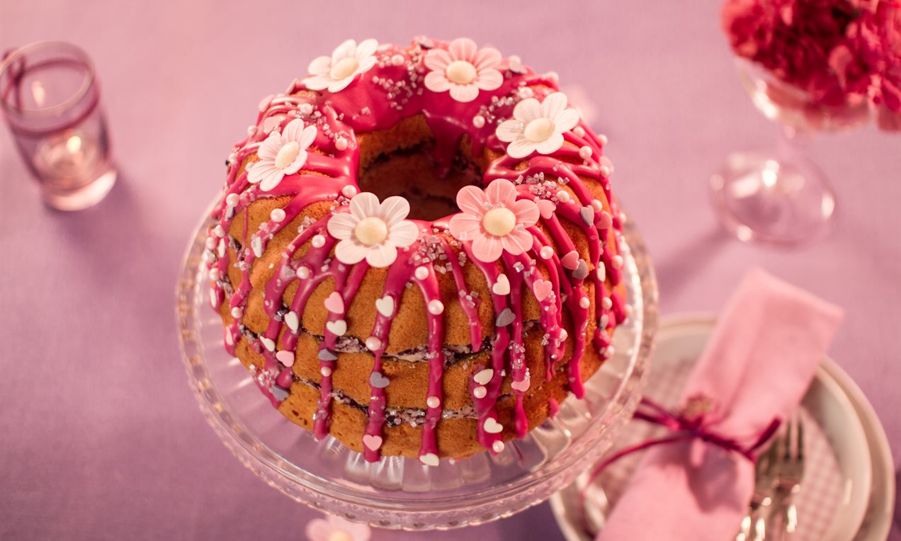 Cremiger Heidelbeer-Hupf Rezept | Dr. Oetker